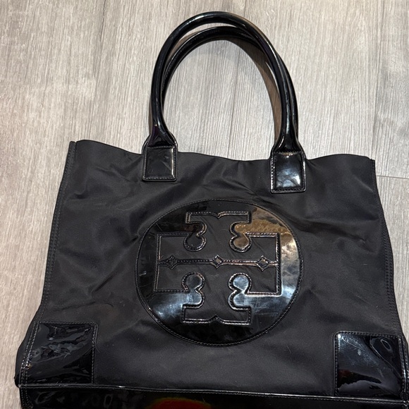 Tory Burch Ella Black Patent Leather and Large  Nylon Tote Bag - Picture 6 of 8